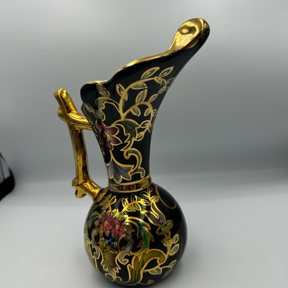 Elegant Black and Gold Vase